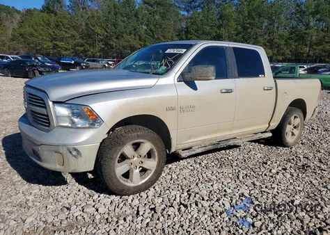 2018 Ram 1500 Slt z USA, uszkodzony, nr VIN 1C6RR7LT6JS322182